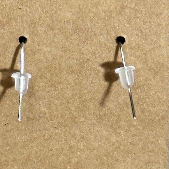 2/$20 Silver Tone Upside Down Pear Filigree Swirl & Floral Hook Earrings NWOT - Picture 6 of 11